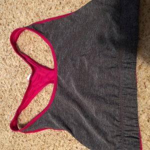 Sports bra